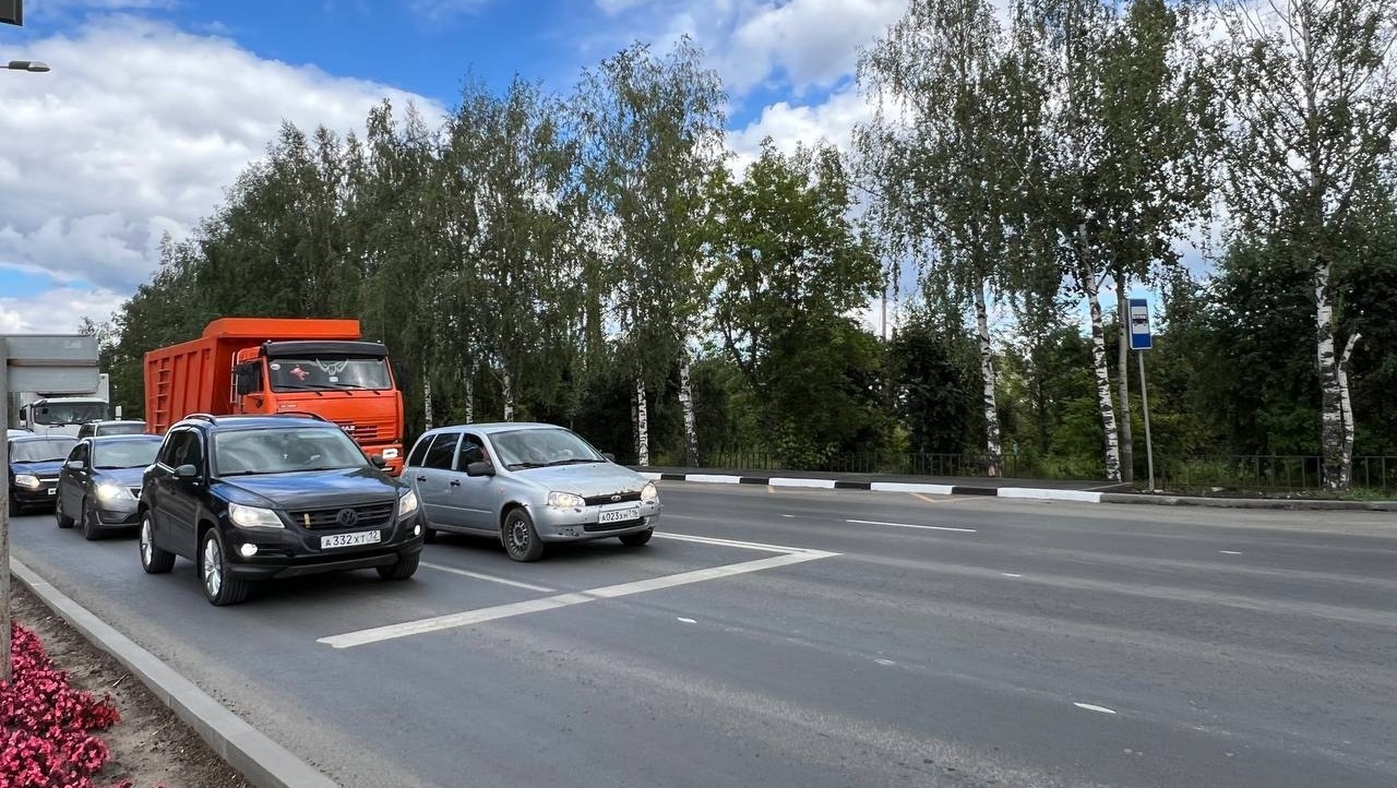 На повороте на улицу Большое Чигашево в Йошкар-Оле установят сигнальные столбики