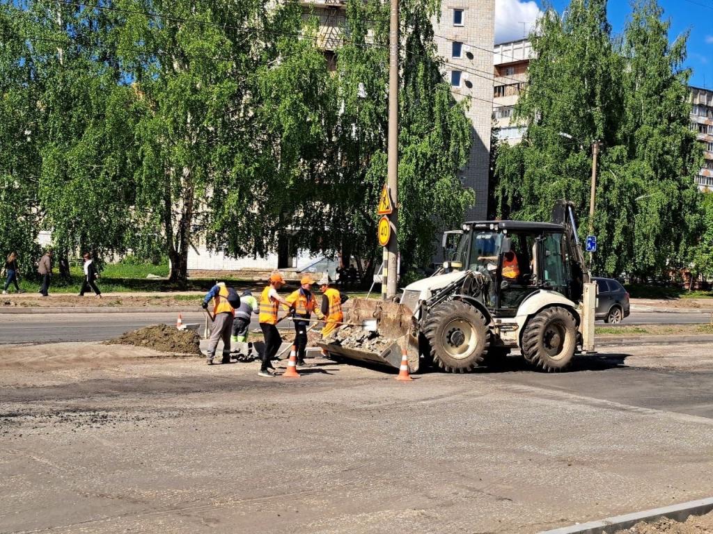 Ремонтные работы по дорожному нацпроекту в Йошкар-Оле идут с опережением  графика | 16.05.2023 | Йошкар-Ола - БезФормата