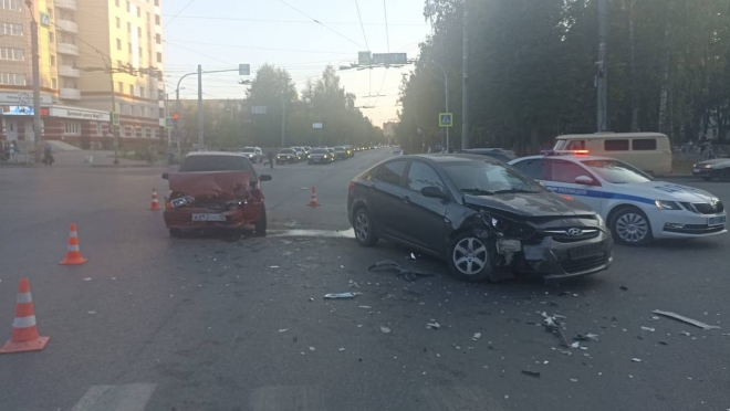 В Йошкар-Оле скорая помощь с места ДТП ребёнка доставила в больницу