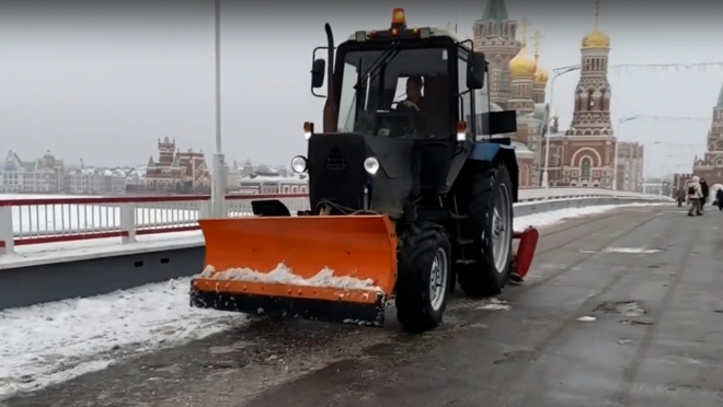 В Йошкар-Оле на уборке улиц работают в две смены