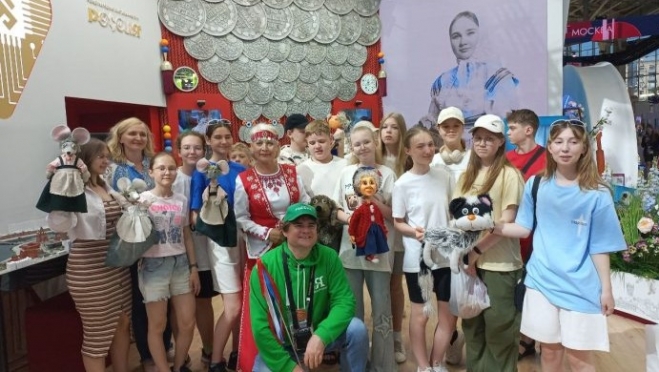 Театр кукол Йошкар-Олы в третий раз выступает на ВДНХ