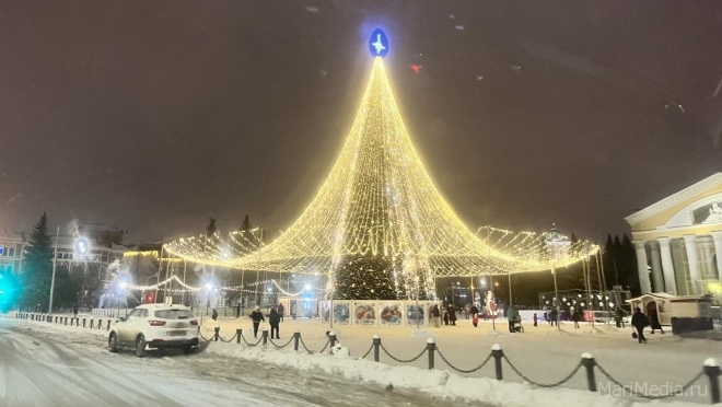 Сегодня в Йошкар-Оле на площади Ленина открывается городок аттракционов