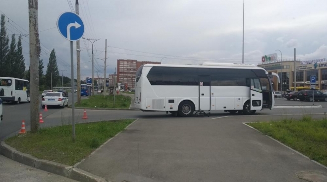 В Йошкар-Оле велосипедист попал под автобус