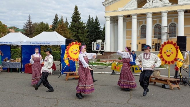 Сегодня в Йошкар-Оле развернулась сельскохозяйственная ярмарка