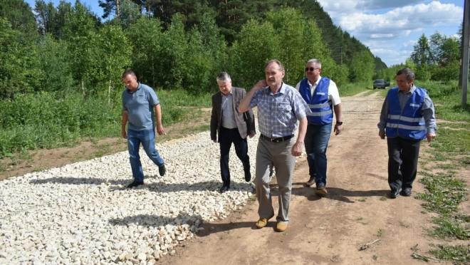 Общественный контроль выехал на проверку ремонта дороги в посёлке Юбилейный