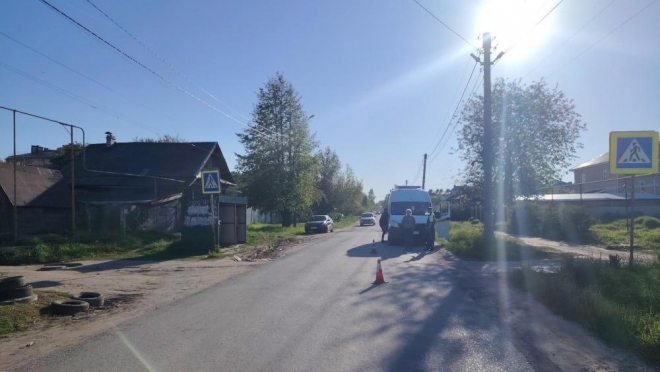 В посёлке Медведево водитель Mazda сбила на переходе 29-летнюю девушку