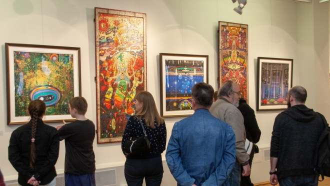 В День молодёжи в Йошкар-Оле можно бесплатно посетить выставки галереи