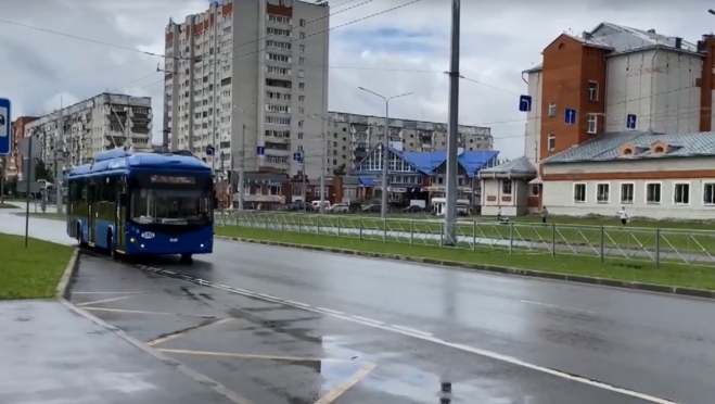 Сегодня по новым линиям улицы Петрова и бульвара Ураева  запустили троллейбус №м2