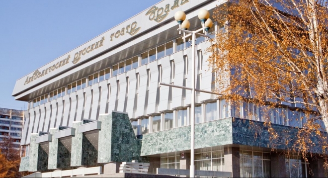 Он, она, окно и тело