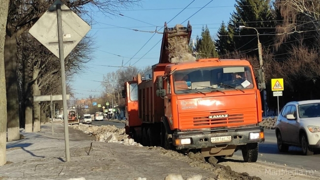 За выходные из Йошкар-Олы вывезли 6400 кубометров снега