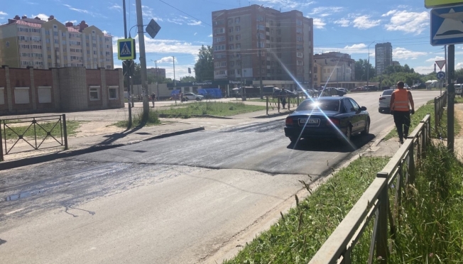 На улице Транспортной в Йошкар-Оле обустроили «лежачего полицейского»