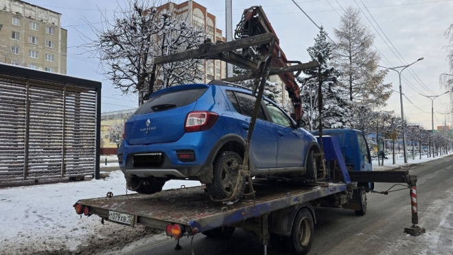 В Йошкар-Оле судебные приставы арестовали автомобиль должницы