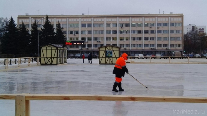 В Йошкар-Оле на площади Ленина зальют каток