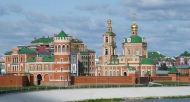 Прогуливаясь по Набережной
