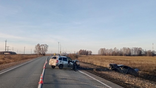 На Казанском тракте водитель Kia Rio оказался на пути грузовика Volvo